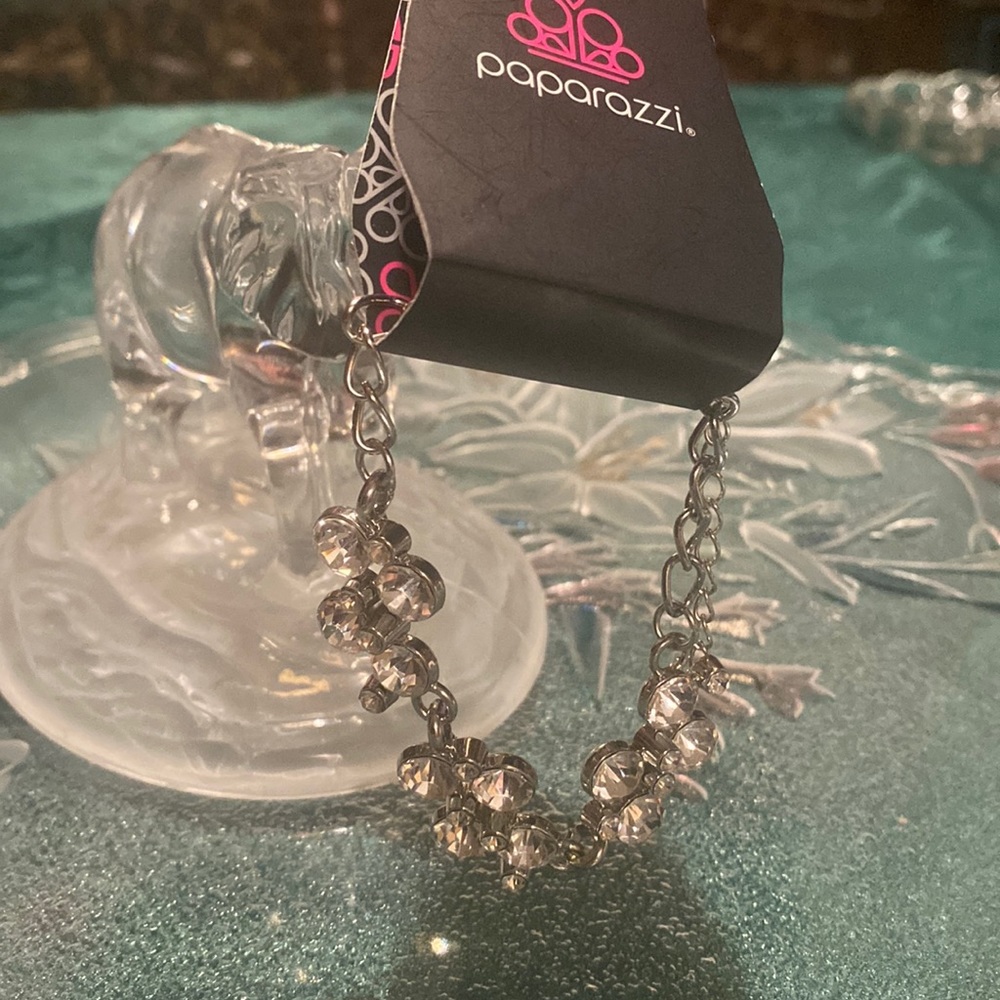 NWT Paparazzi White Rhinestone Bracelet